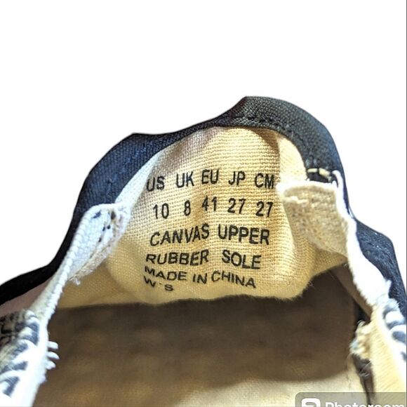 Bucketfeet Black & White Skater Style Slip On Sneakers size 10 - Picture 13 of 13